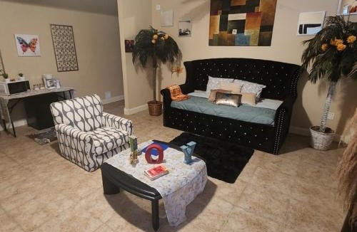 Carencro Apartment | Private Pet-Friendly Suite with Movie Theater & Pond View and Access