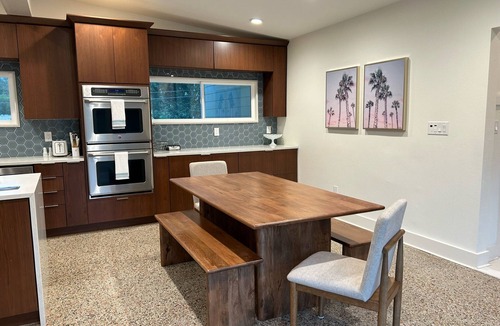 Pensacola House | Private Pool Home. 7 Mins to the Beach! Arcade. Perfect retreat rain or shine!