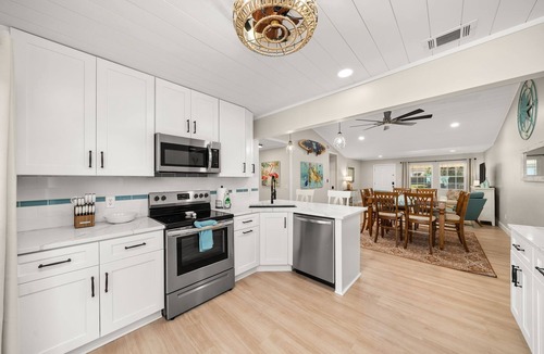 Holiday Beach House | Private Pool~ Huge Backyard~PCB Paradise. Walk to Bars, Beach & Family Fun
