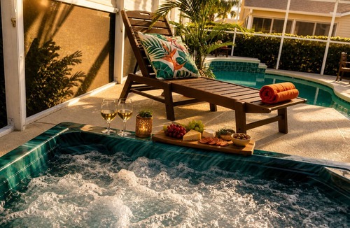 Summerhill House | Private Pool Oasis + Hot Tub ,Quiet Luxury in The Villages, Pet Friendly