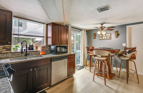 Regency Park House | Private Pool! Port Richey Home Near Coast & Trails