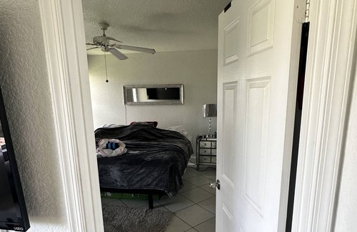 Coral Springs Apartment | Private Room & BathRm shares living, dinning, kitchen areas and washing machine.