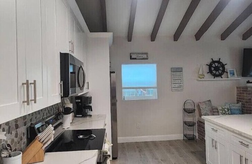 Parker Ridge House | Private Room in 2/1 Shared Home in SOSO West Palm Beach