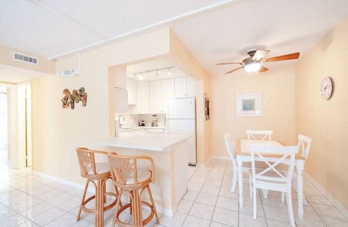 Key Colony Beach Condo | Private Sandy Beach Access & Heated Pool ~ 2BR ~ Key Colony Beach ~ 1st FL