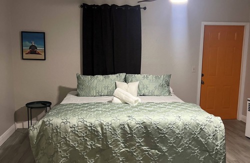 Southwest Orlando House | PROMO NOW: City and Stadium Sanctuary Vibes
