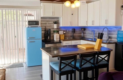 Palm Harbor Apartment | Pvt Pool, Free Kayaks, Steps to Gulf, Fish, Bike Trail +