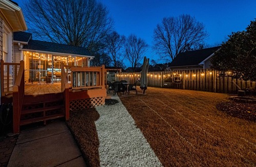 Madison House | Quaint & Cozy Cottage in the Heart of Madison AL.