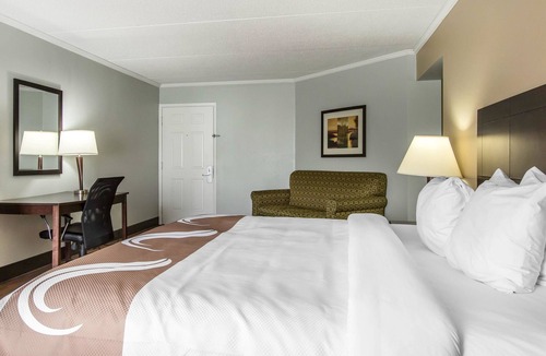Central Business District Hotel | Quality Inn Downtown Historic District