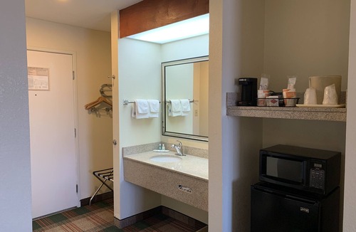 Montgomery Hotel | Quality Inn Montgomery South