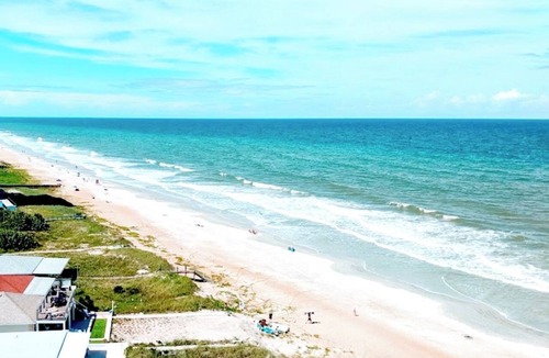 Seawinds Condo Condo | Quiet direct Oceanfront 2 bed 2 bath Condo w/pool and private balcony