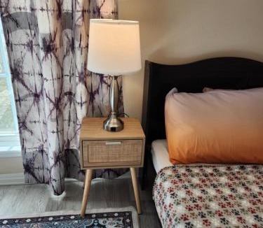 Milton House | Quiet & Peaceful cottage