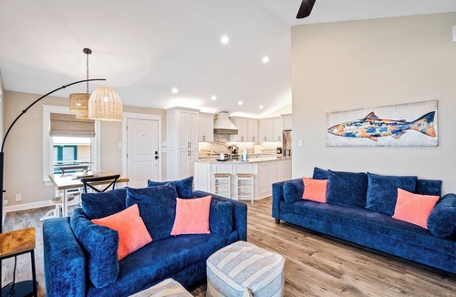 Dauphin Island House | Rare gem! Canal home offering boat dock, fishing pier, 3 kayaks & paddleboard