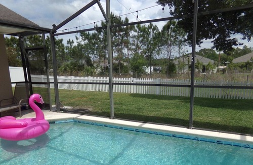 Orange Tree Villa | Recently Refurbished, Pet Friendly, Enviable Private Pool Area in a Great Location, Close to Everything.
