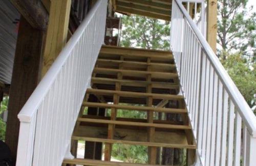 Surf Side Shores Cottage | Recently Updated! Palmetto Paradise 2bd 1.5 bath. Sleeps 6.