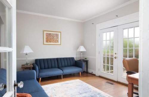 Redmont Park House | Redmont Revival-Whole House-Walkable-UAB
