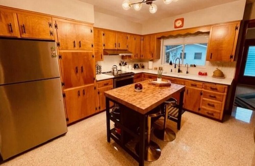 New Port Richey House | 🌴 Relaxing Florida Retreat Near Beaches, Springs & Downtown NPR 🌴