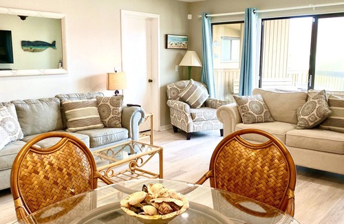 Butler Beach Condo | Relaxing getaway, with picturesque views, & a short walk to St. Augustine beach.