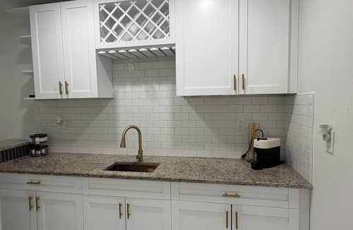 Spring Hill Apartment | Relaxing Studio Just Minutes from Weeki Wachee Springs