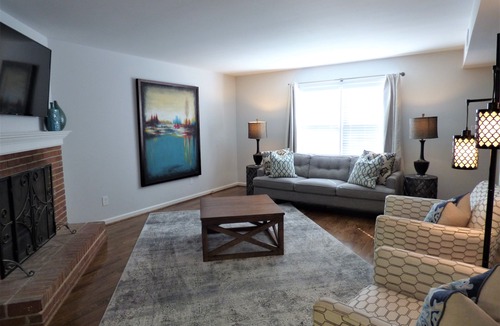 Crestline Heights House | *Remodeled Altadena Town Home* Fabulous Location!