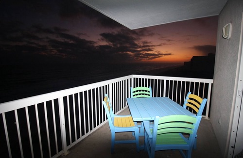 Gulf Shores Condo | Renovated 2 BR West Corner Caribbean #604