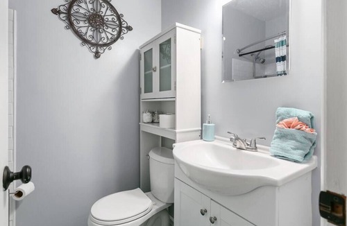 Decatur House | Renovated 3 bedroom home with all new furniture