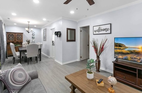 Decatur House | Renovated 3 bedroom home with all new furniture
