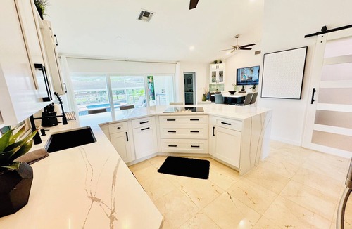 Marco Island House | Renovated Waterfront Home -5Minute walk to Beach- sunsets& Marco Sq restaurants