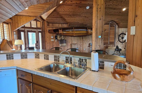 Alexander City Apartment | Retreat at Lake Martin