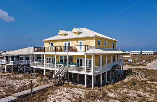 Saint Elmo House | Revive and Relax at Coastsoul Revival Your Fort Morgan Getaway! Gulf Front