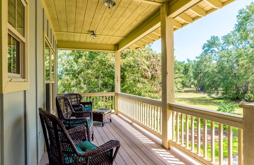 Theodore House | River House minutes to Dauphin Island. Perfect getaway for quiet peaceful rest