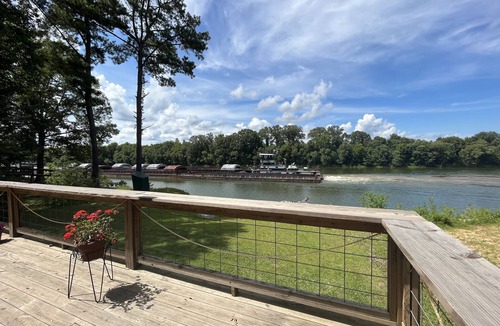 Moundville Cabin | River Retreat - 30 minutes Tuscaloosa