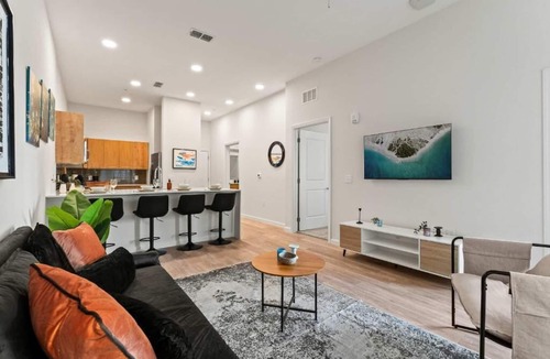 Florida Center Apartment | Riviere Apartments King Bed Suite & Pool & Gym & Pet Friendly & Near Epic Universe