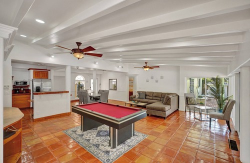 Ives Estates House | Rustic Pool House near Aventura w/BBQ