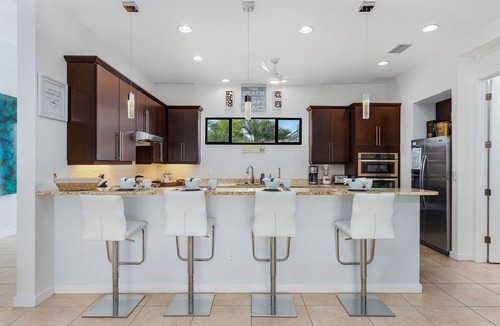 Yacht Club House | Sailboat access villa w/hot tub & pack & play! Villa Barbara - SWFL Rentals