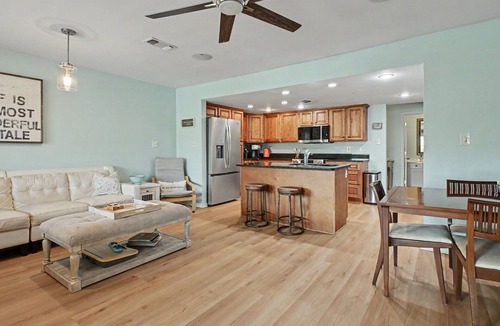 Villa Segunda House | SALTY SANCTUARY! 2 bed 2.5 bath Just steps to Pensacola Beach