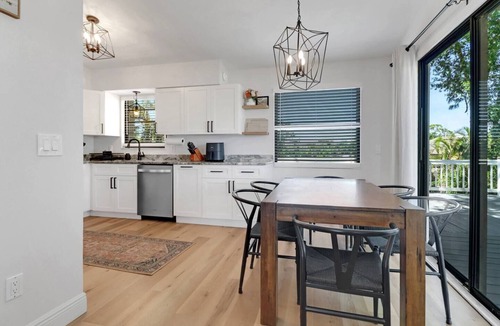 San Carlos Park House | San Carlos Getaway