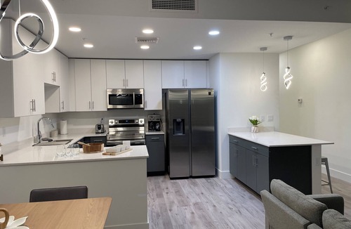 Newtown Condo | Sarasota Waterfront Condo one mile to downtown with EVERYTHING plus more !