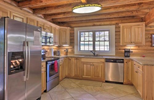 Groveoak House | Scottsboro Cabin with Fire Pit and Resort Access