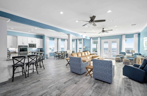 Surf Side Shores House | Sea Bliss Summary: Se