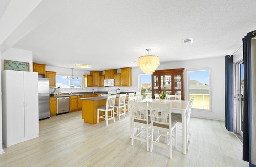 Toilla Segunda House | Sea Shell Villa Pensacola Beach Home w/Amazing Gulf Views