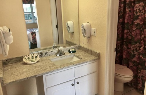 East Daytona House | Sea Shells Beach Club #109 Apartment
