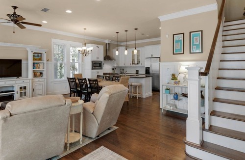 Seagrove Beach House | Seagrove 5BR, Deeded Beach, Pool, Sleeps 10 + Free Attraction Tickets!