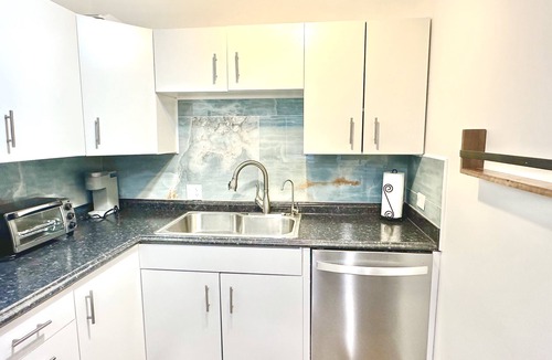 Boynton Beach Apartment | Seashell 3 -Luxury Apartment close to the beach!