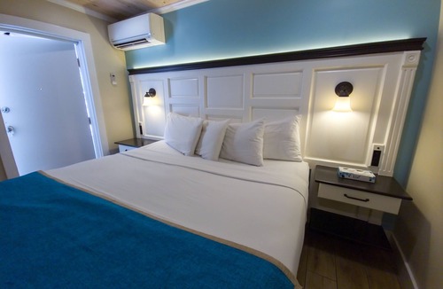 Old Town Hostel | Seashell Motel