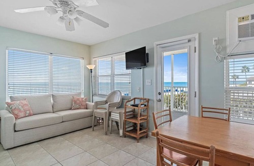 North Redington Beach Condo | Second Floor Corner Efficiency Beachfront Retreat