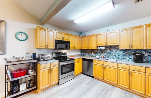 St. Augustine House | Serene home with enclosed yard, grill, games, & central AC - dog-friendly
