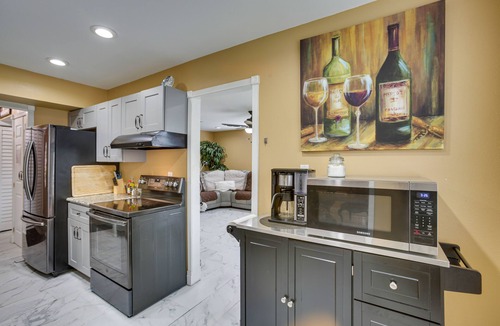 Kenner - Louis Armstrong International Airport House | Serene Kenner Home: 16 Mi to French Quarter!