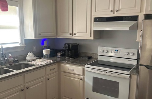 Flowood Apartment | Serene Oasis: 1-bedroom Guesthouse with charming on-the-reservoir experience.