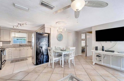 Ilexhurst Apartment | Serene oceanfront suite with Gulf view, grill, patio, central AC, & WD