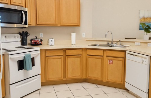 Haines City Villa | Serenity - 5 Beds 3 bathrooms - 20 min Florida Disney Heated Pool Home